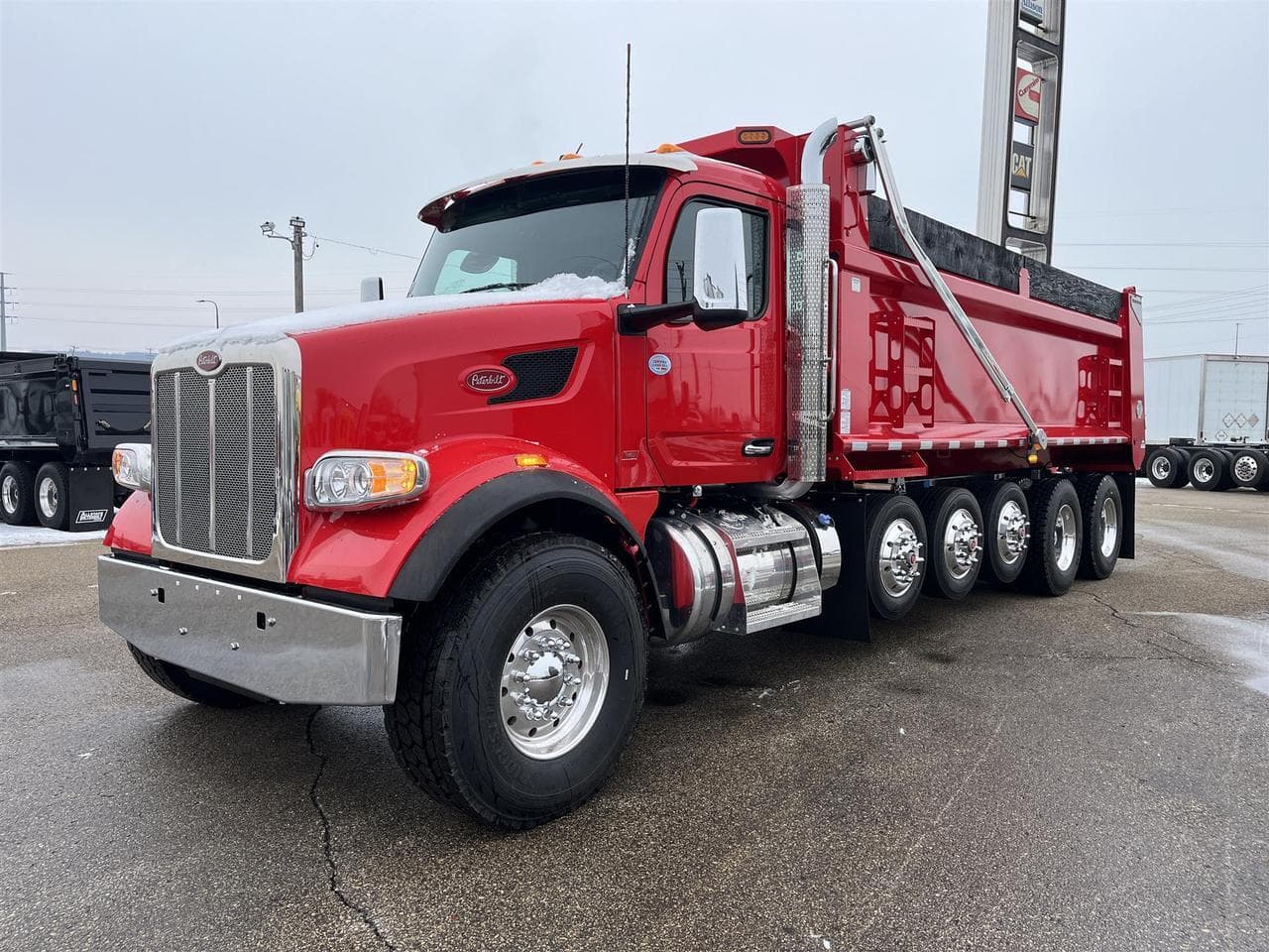 2026 Peterbilt 567 - Photo 1