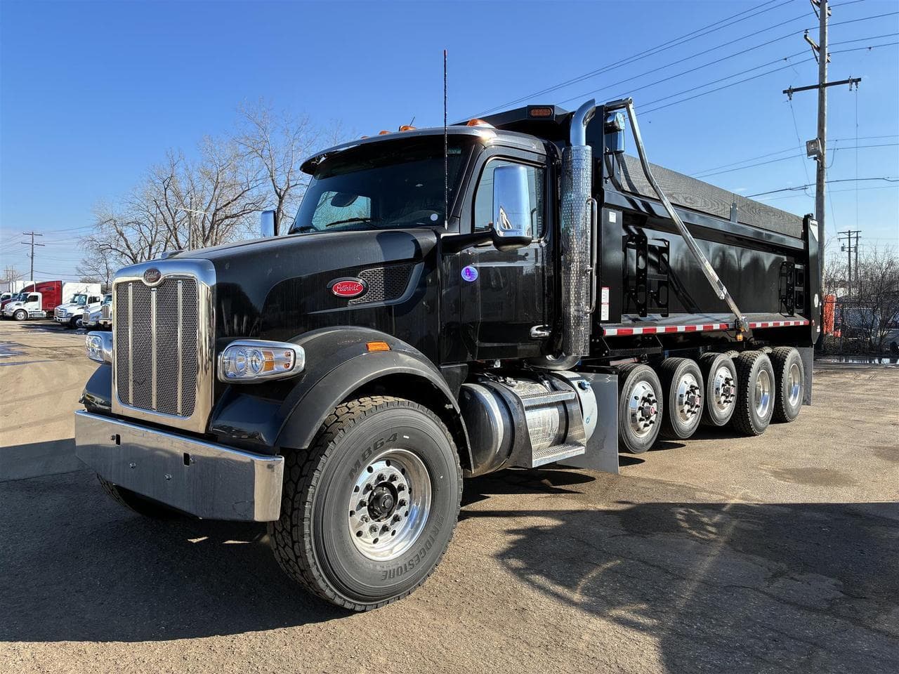 2026 Peterbilt 567 - Photo 1