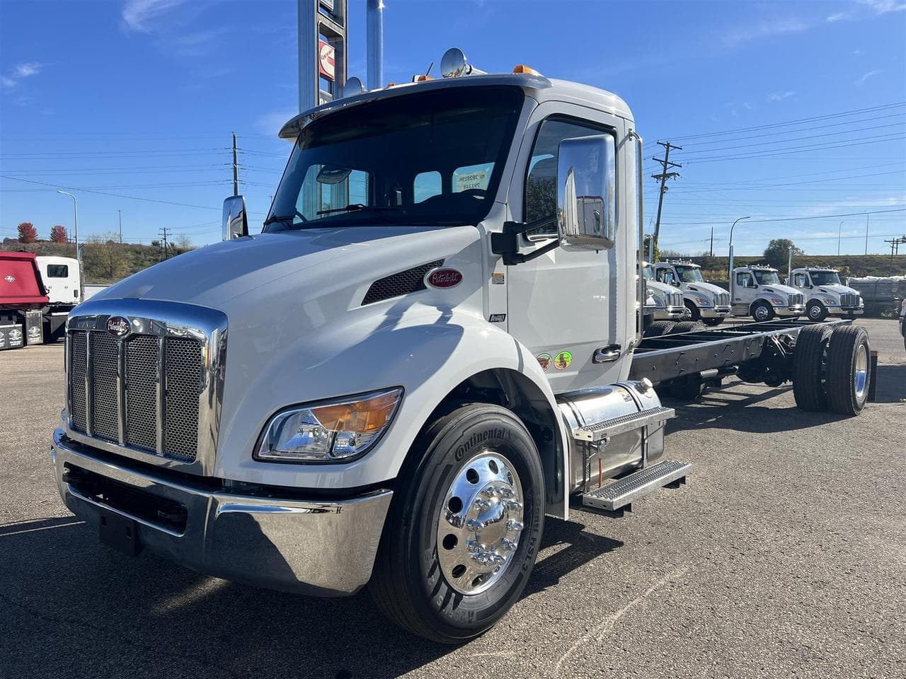 2026 Peterbilt 536