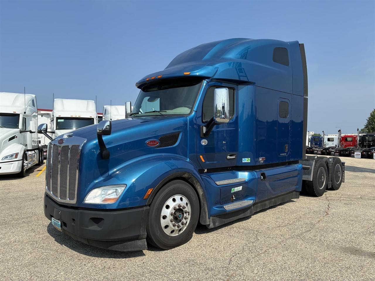 2020 Peterbilt 579 80" Ultraloft - Photo 1